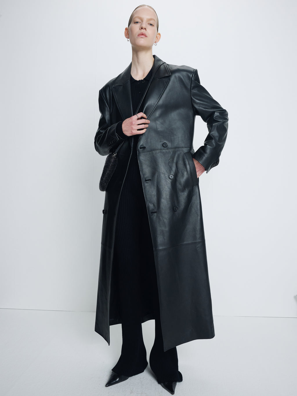 (W) NAPPA LEATHER DOUBLE-BREASTED COAT_ BLACK