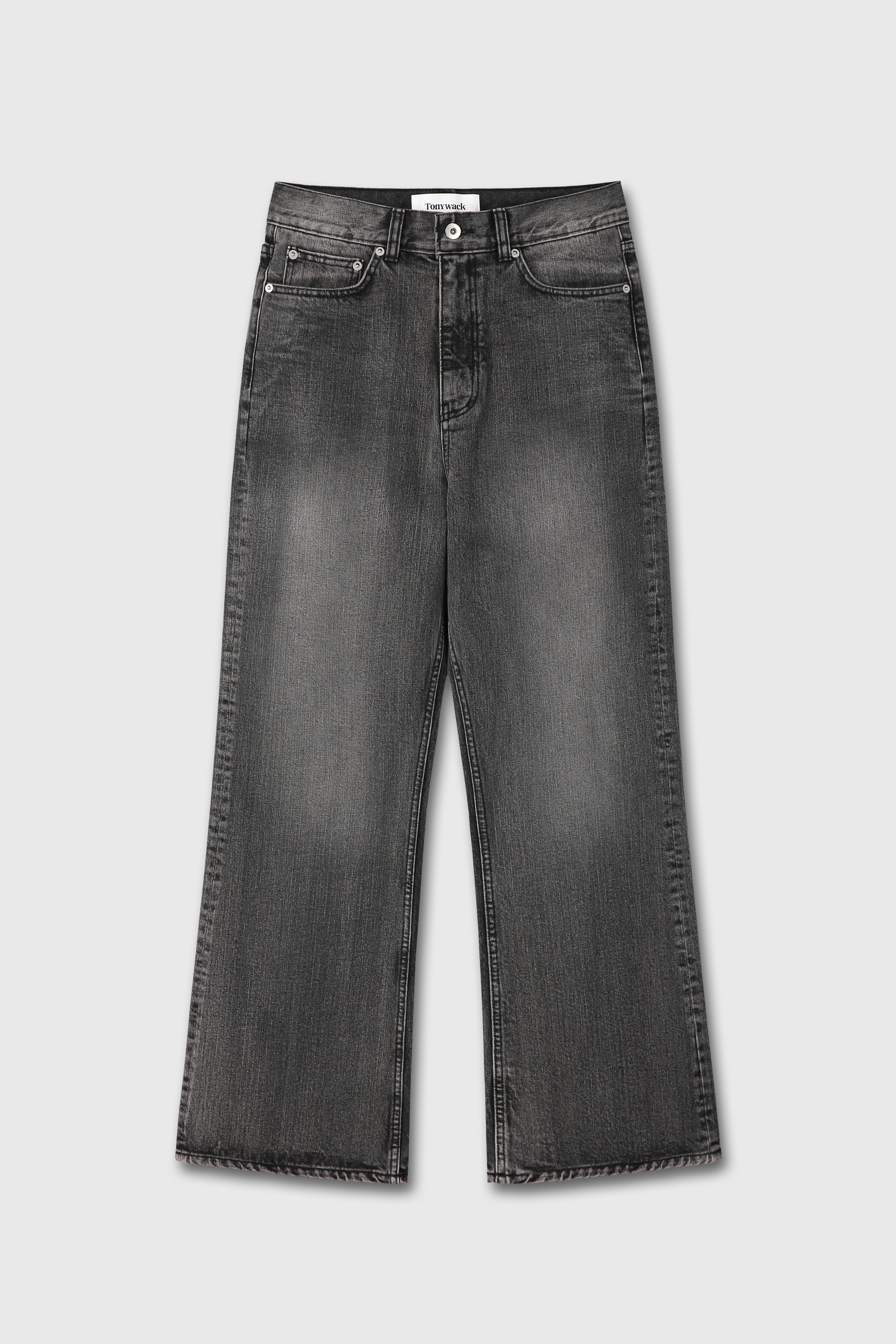 LOOSE FLARED-LEG DENIM JEANS_ WASHED BLACK