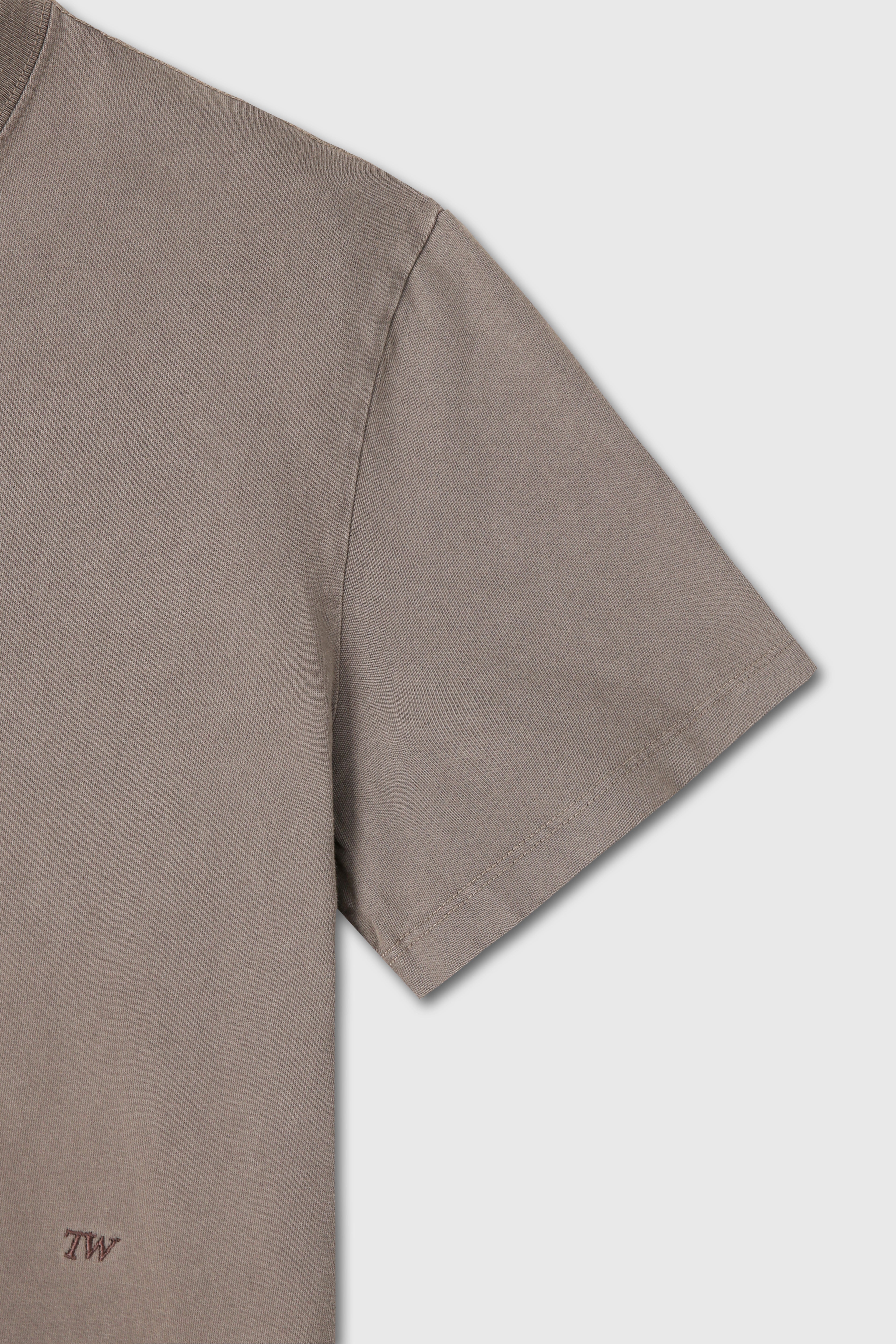 SIGNATURE GARMENT DYED T-SHIRT_ CEDAR BROWN