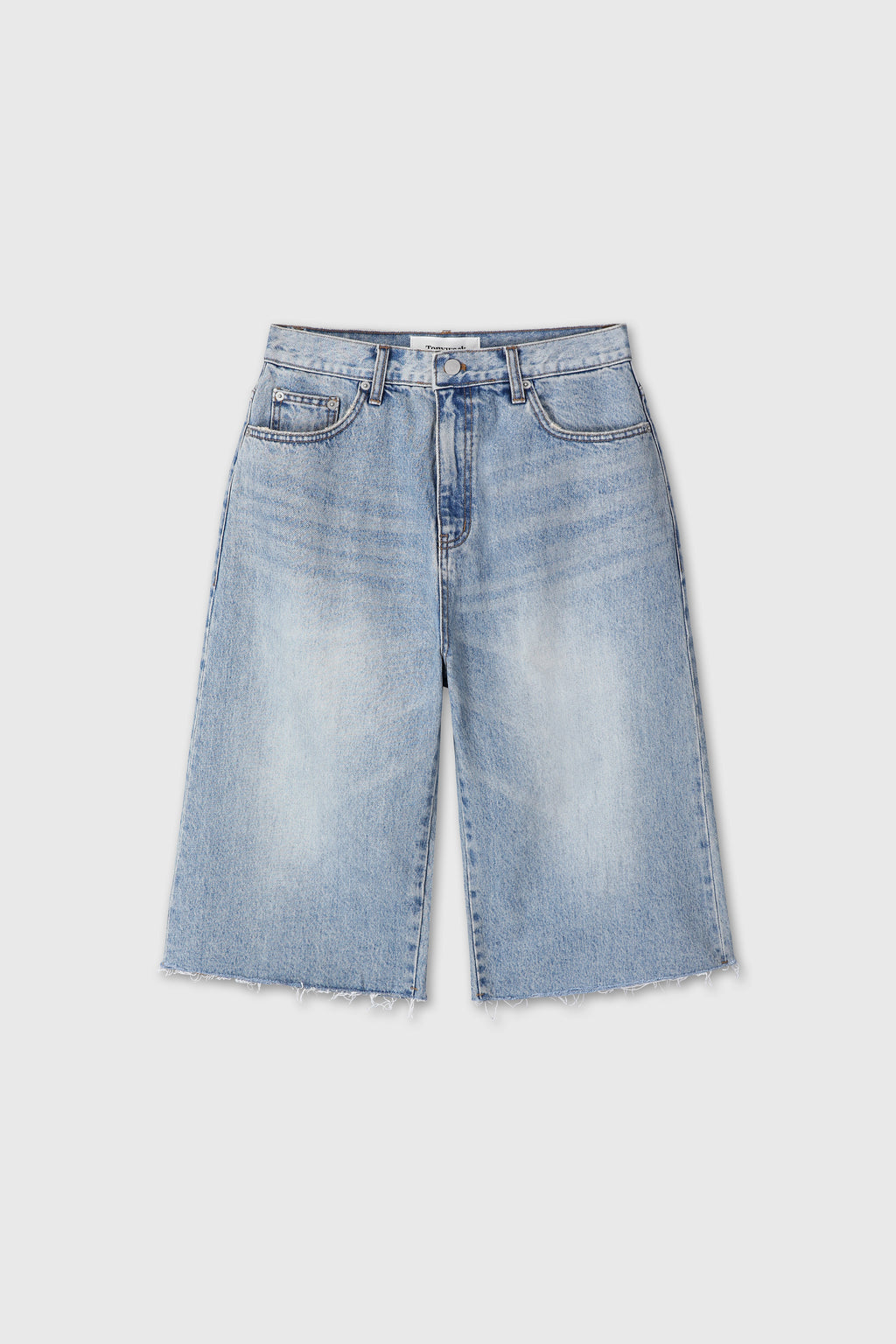 (W) RAW HEM DENIM BERMUDA SHORTS_ WASHED LIGHT BLUE