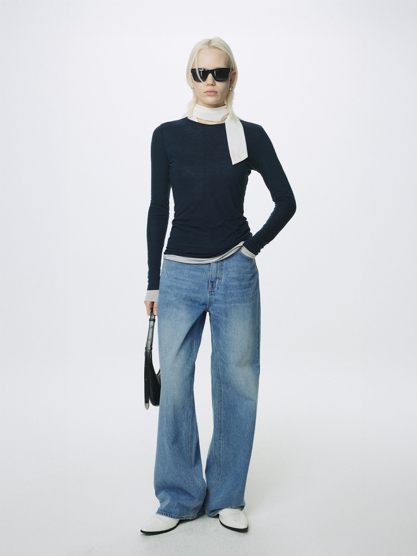 (W) WIDE-LEG BAGGY DENIM JEANS _ WASHED BLUE
