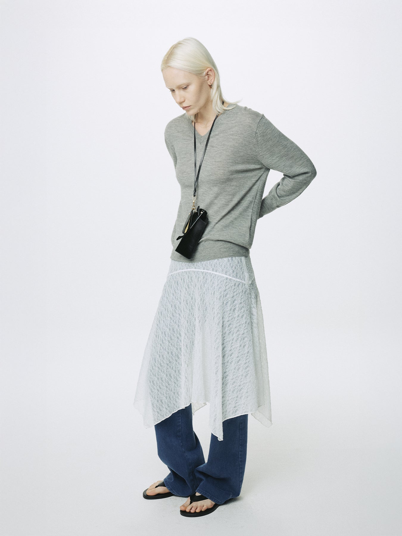 (W) LACE DRAPED SKIRT_ OFF WHITE